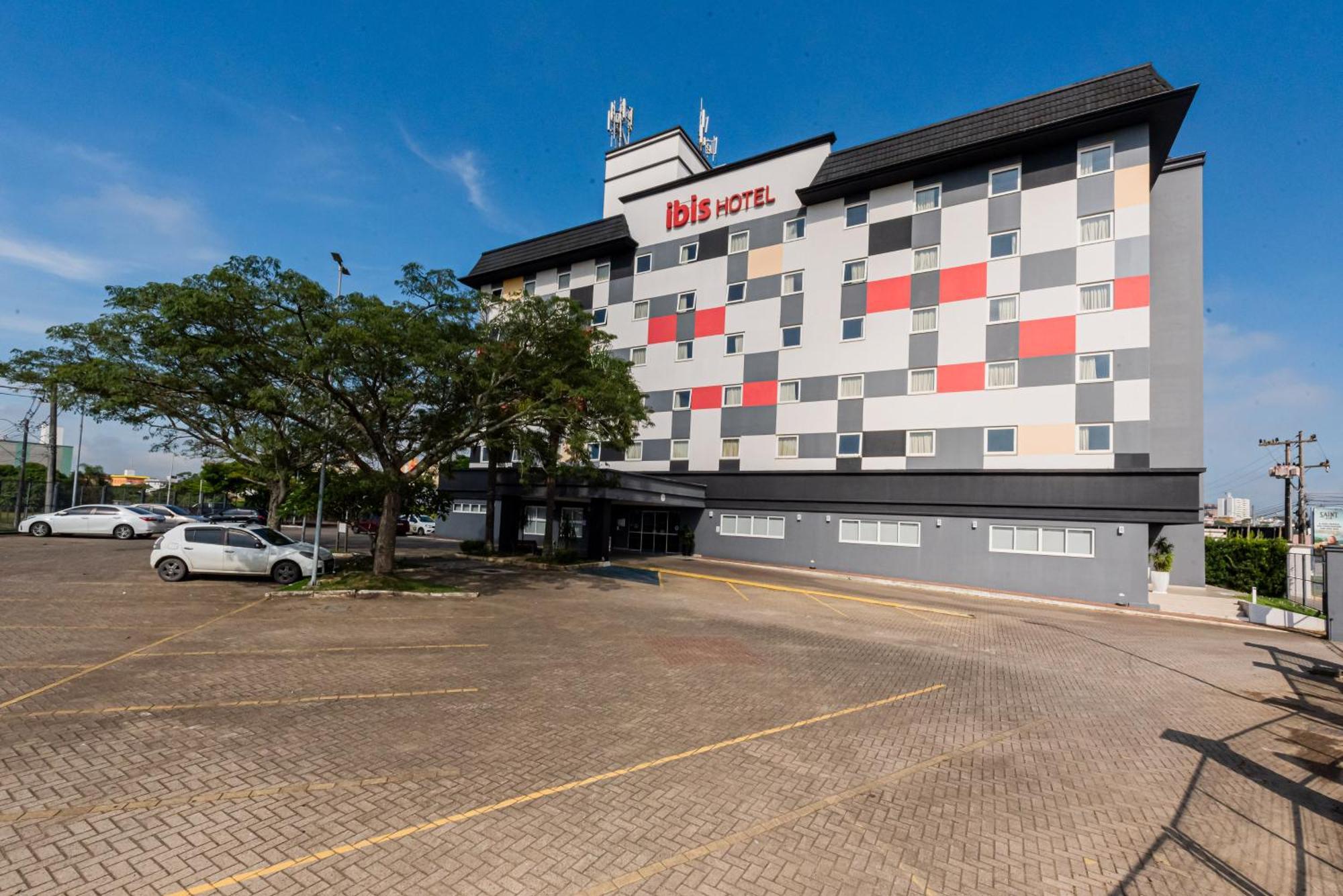 Отель Ibis Criciuma Крисиума Экстерьер фото